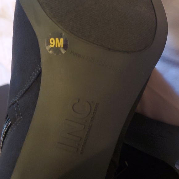 Suede INC International Concepts Women's Black Heeled Boots - Picture 6 of 10